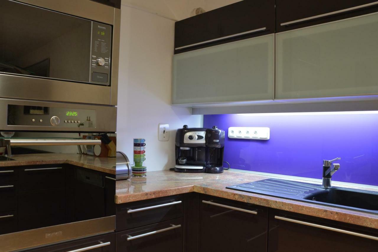Apartman Zderadova Brno Eksteriør billede