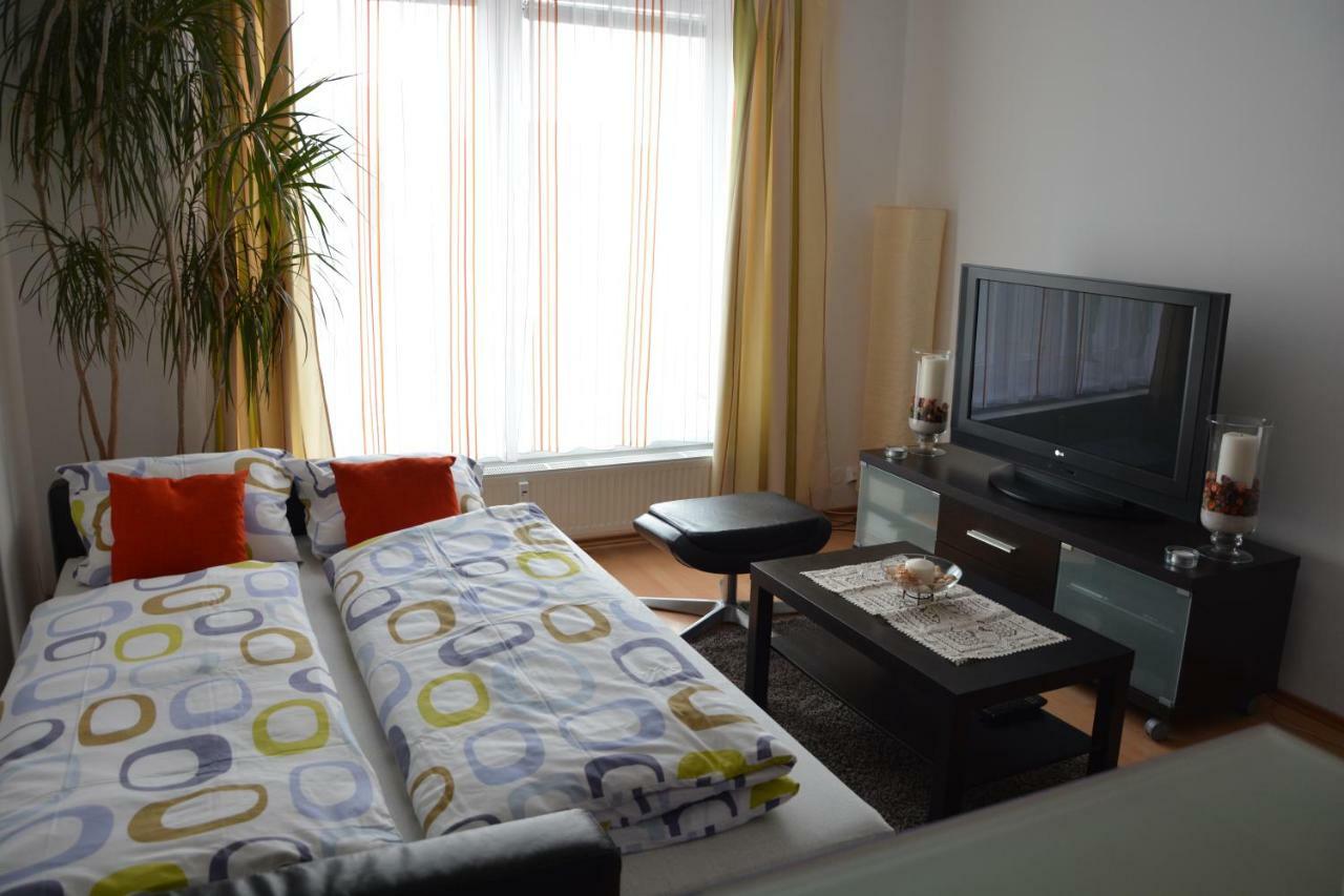 Apartman Zderadova Brno Eksteriør billede
